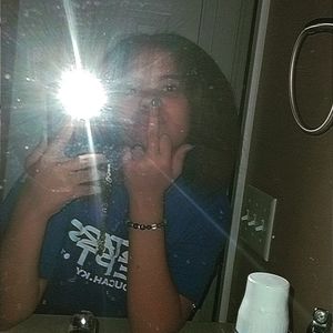 Meet your Posher, Naomi